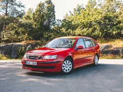 Röd Begagnad 2006 Saab 9-3 Linear Kombi | 28 900 kr (Marknadspris)