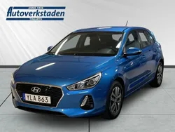 Ljusblå (blå) Begagnad 2018 Hyundai i30 Comfort Halvkombi | 129 000 kr