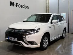 Vit Begagnad 2018 Mitsubishi Outlander P-HEV Edition SUV | 219 900 kr (Superpris)