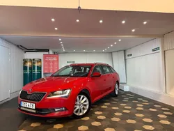 Röd Begagnad 2015 Skoda Superb Style Kombi | 139 999 kr (Marknadspris)
