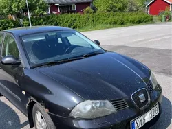 Svart Begagnad 2006 Seat Ibiza Halvkombi | 15 000 kr (Bra pris)