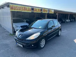 Svart Begagnad 2010 Peugeot 206+ Halvkombi | 26 900 kr (Lite dyr)