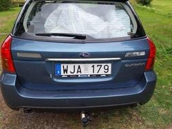 Blå Begagnad 2005 Subaru Outback Kombi | 39 000 kr (Dyr)