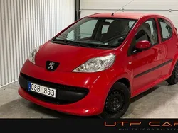 Röd Begagnad 2007 Peugeot 107 Halvkombi | 49 800 kr (Lite dyr)