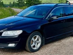 Svart Begagnad 2015 Volvo V70 Kombi | 119 900 kr (Marknadspris)