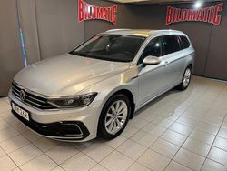 Silver Begagnad 2021 VW Passat Executive Kombi | 259 900 kr (Marknadspris)