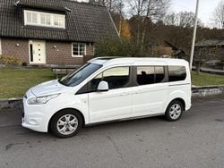 Vit Begagnad 2017 Ford Tourneo Connect Titanium Minibuss | 145 000 kr (Superpris)