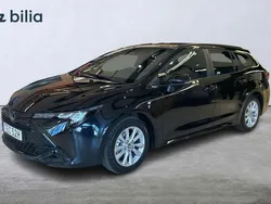 Svart Begagnad 2024 Toyota Corolla Active Kombi | 309 900 kr (Marknadspris)