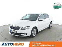Vit Begagnad 2016 Skoda Octavia Ambition Halvkombi | 104 000 kr (Bra pris)
