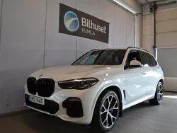 Vit Begagnad 2021 BMW X5 iPerformance SUV | 649 000 kr (Bra pris)