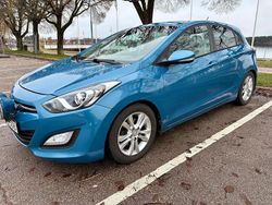 Blå Begagnad 2013 Hyundai i30 Sport Halvkombi | 52 500 kr (Marknadspris)