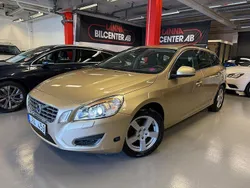 Champagne metallic Begagnad 2011 Volvo V60 Kombi | 139 000 kr (Marknadspris)