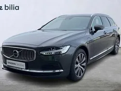 Grå Begagnad 2022 Volvo V90 Kombi | 389 900 kr (Marknadspris)