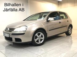 Ljusbrun Begagnad 2005 VW Golf IV Comfortline Halvkombi | 49 900 kr (Dyr)