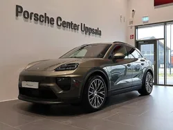 Grön Ny 2025 Porsche Macan SUV | 1 152 760 kr (Superpris)