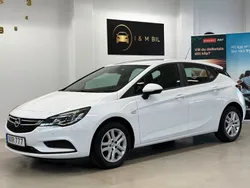 Vit Begagnad 2015 Opel Astra Enjoy Halvkombi | 109 900 kr (Marknadspris)