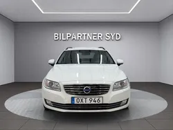 Vit Begagnad 2015 Volvo V70 Momentum Kombi | 179 900 kr (Dyr)