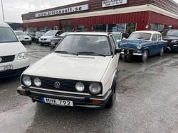 Vit Begagnad 1987 VW Golf II Halvkombi | 23 500 kr