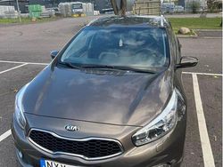 Brun Begagnad 2014 Kia Ceed Sportswagon Comfort Kombi | 79 000 kr (Marknadspris)