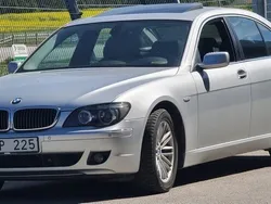 Silver Begagnad 2006 BMW 740 Sedan | 124 900 kr