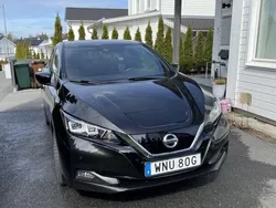 Svart Begagnad 2020 Nissan Leaf Halvkombi | 145 000 kr (Bra pris)