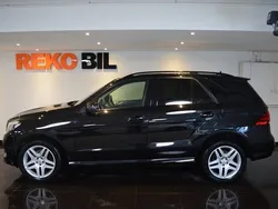 Svart Begagnad 2016 Mercedes GLE350 AMG SUV | 369 900 kr