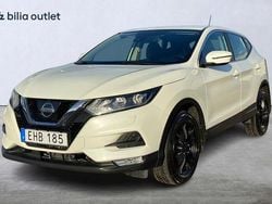 Vit Begagnad 2018 Nissan Qashqai SUV | 164 900 kr (Marknadspris)