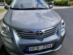 Grå Begagnad 2010 Toyota Avensis Business Edition Kombi | 59 900 kr (Marknadspris)
