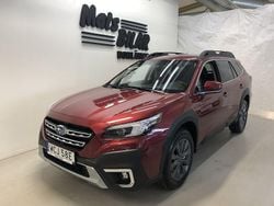 Röd Ny 2025 Subaru Outback SUV | 481 800 kr