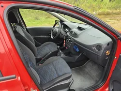 Röd Begagnad 2008 Renault Clio R.S. Halvkombi | 32 900 kr (Marknadspris)
