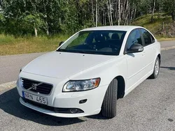 Vit Begagnad 2010 Volvo S40 Sedan | 83 000 kr (Dyr)