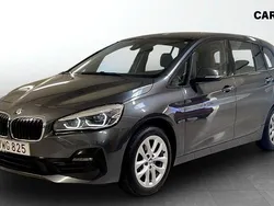Grå (grey) Begagnad 2018 BMW 218 Gran Tourer Sport Line Minibuss | 179 900 kr (Marknadspris)