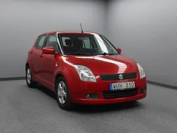 Röd Begagnad 2005 Suzuki Swift GLX Halvkombi | 24 900 kr (Marknadspris)