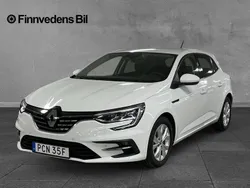 Vit Begagnad 2021 Renault Mégane IV Zen Halvkombi | 174 000 kr (Marknadspris)