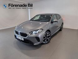 Grå Begagnad 2025 BMW 120 M Sport Halvkombi | 399 000 kr