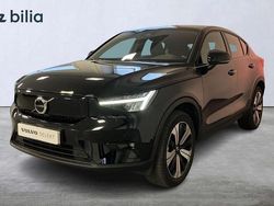 Svart Begagnad 2022 Volvo C40 Plus SUV | 364 900 kr (Marknadspris)