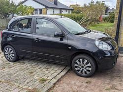 Svart Begagnad 2011 Nissan Micra Halvkombi | 50 000 kr (Lite dyr)