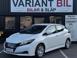 Vit Begagnad 2023 Nissan Leaf Halvkombi | 198 700 kr (Marknadspris)