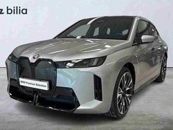 Grå Begagnad 2026 BMW iX SUV | 939 900 kr
