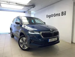 Blå Begagnad 2023 Skoda Karoq Style SUV | 309 000 kr (Marknadspris)