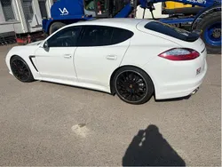 Vit Begagnad 2012 Porsche Panamera 4S Sedan | 340 000 kr (Dyr)