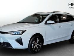 Vit (white) Begagnad 2023 MG MG5 EV Luxury Kombi | 289 900 kr (Dyr)
