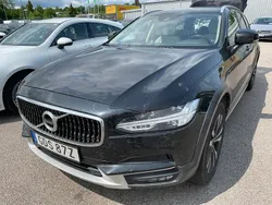 Svart Begagnad 2020 Volvo V90 CC Kombi | 289 000 kr (Bra pris)