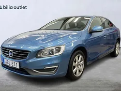 Blå Begagnad 2013 Volvo S60 Momentum Sedan | 99 900 kr (Marknadspris)