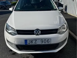 Vit Begagnad 2010 VW Polo Halvkombi | 39 000 kr (Bra pris)