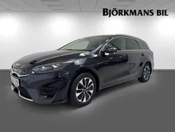 Svart (/1k/ black pearl m) Begagnad 2022 Kia Ceed Sportswagon Advance Kombi | 239 995 kr (Marknadspris)