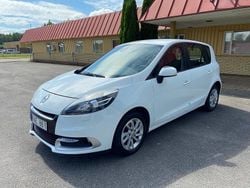 Vit Begagnad 2013 Renault Scénic III Minibuss | 38 900 kr (Marknadspris)