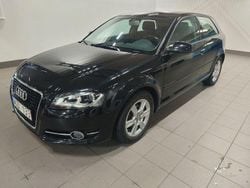 Svart Begagnad 2010 Audi A3 Attraction Halvkombi | 99 900 kr