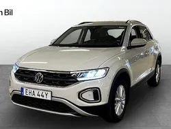 Grå (ascot grey) Begagnad 2022 VW T-Roc Life SUV | 209 500 kr (Marknadspris)
