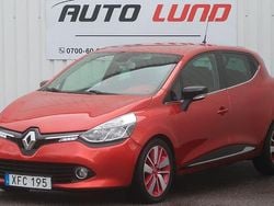 Röd Begagnad 2015 Renault Clio IV Halvkombi | 69 900 kr (Marknadspris)